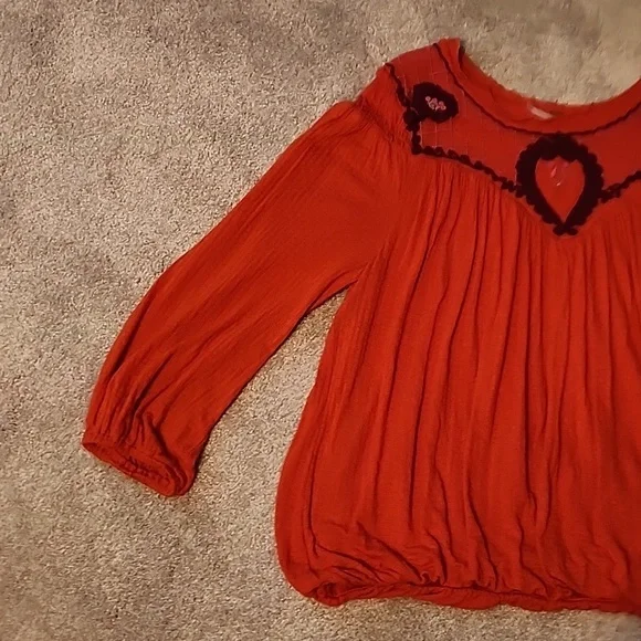 Top size Small - Picture 2 of 5